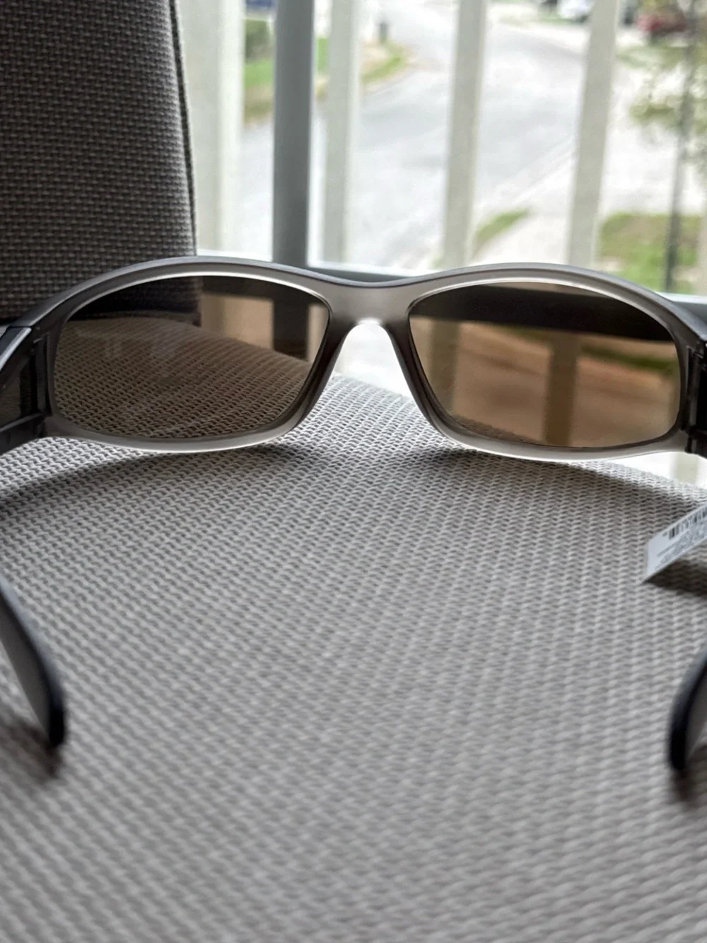 Sporty Gray Sunglasses with Blue Mirrored Lenses
